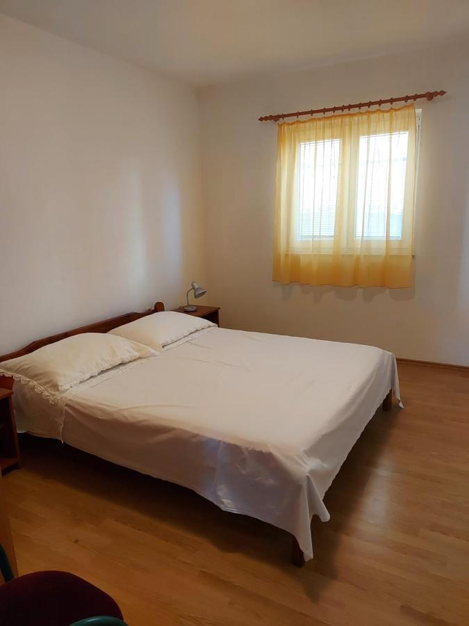 Apartmani Tatjana Округ-Горній Екстер'єр фото