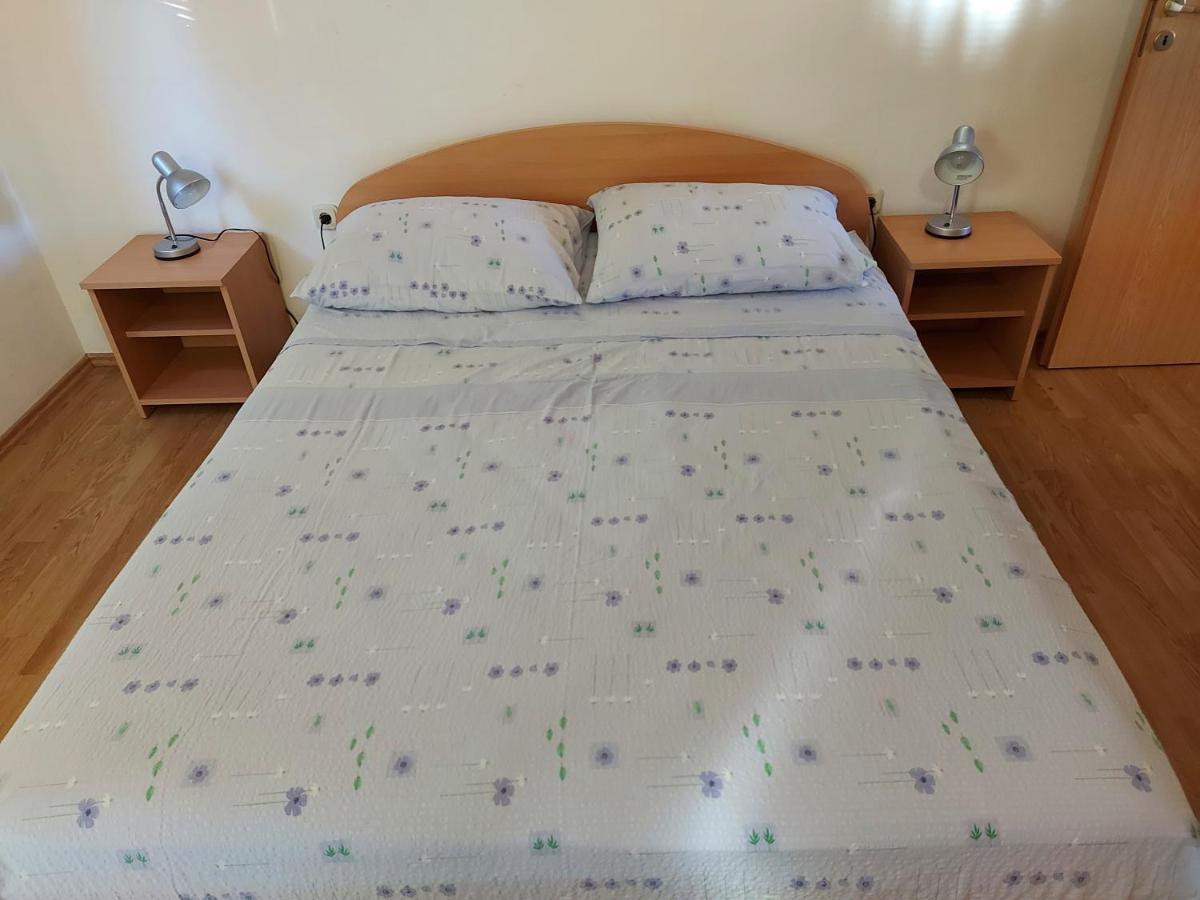Apartmani Tatjana Округ-Горній Екстер'єр фото